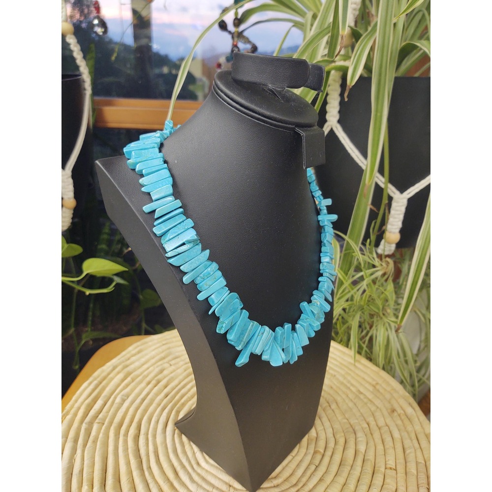 Handcrafted Statement Turquoise Chip Graduated Si… - image 4